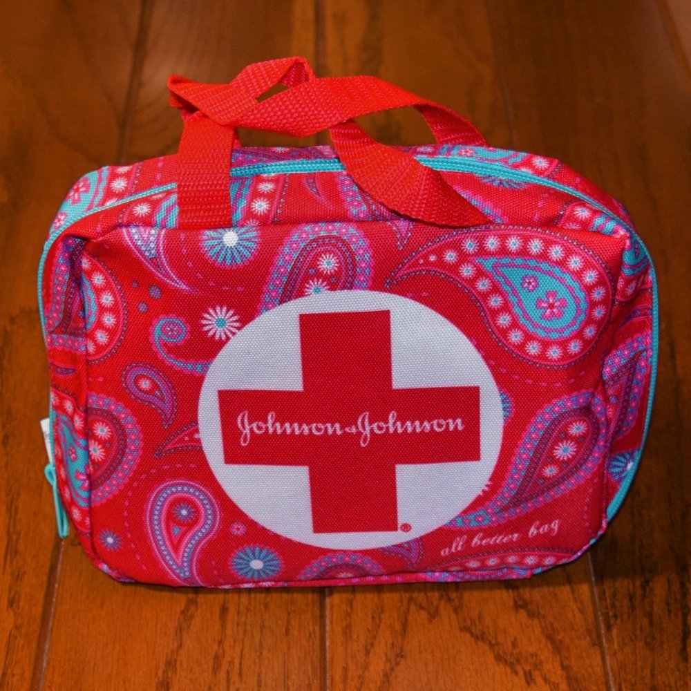 Johnson & Johnson First Aid All Better Bag